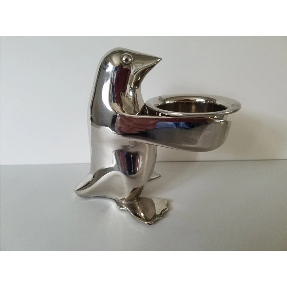 Vintage Restoration Hardware Silver Plated Penguin Serving Up a Candle Holder - Picture 4 of 6
